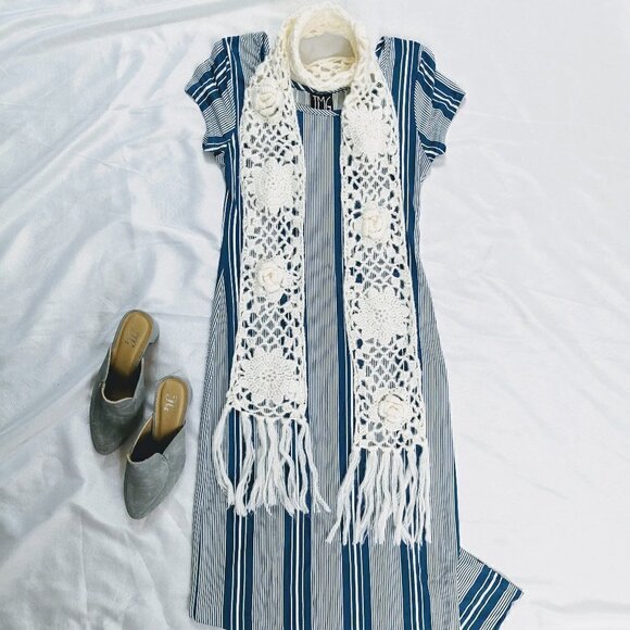 TMG New York Women's Size Medium Blue and White Striped Stretchy Maxi Dress - Picture 7 of 7